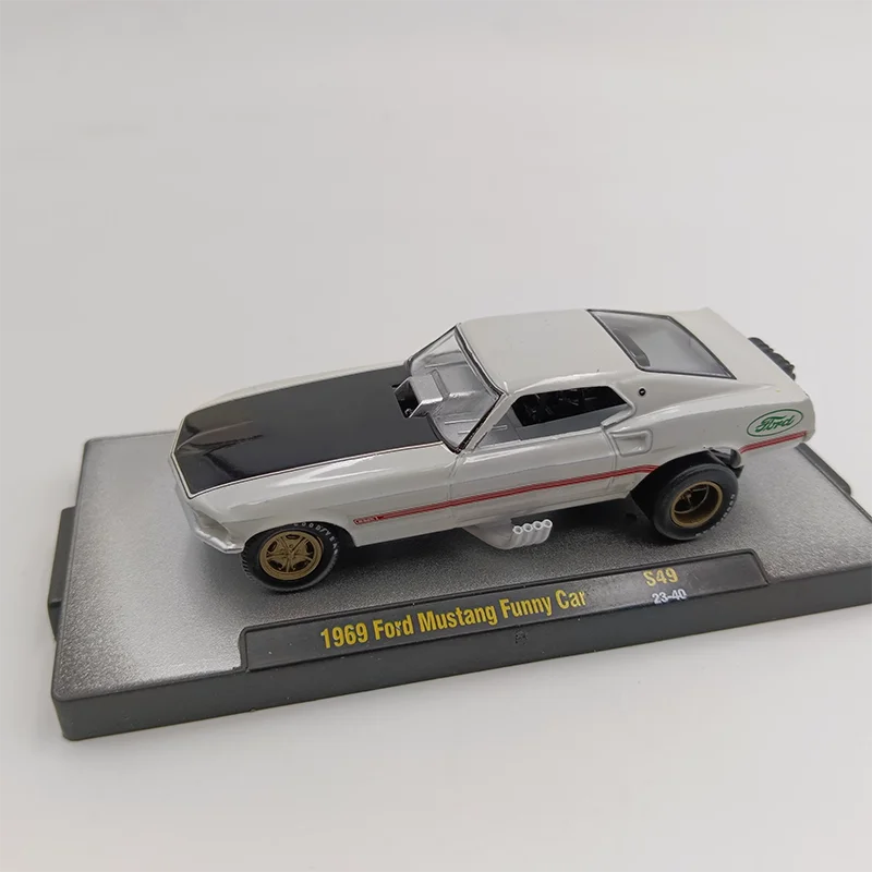 Diecast 1: 64 Scale 1969 Ford Mustang Simulation Alloy Car Model Toy Gift Collection Display Souvenir