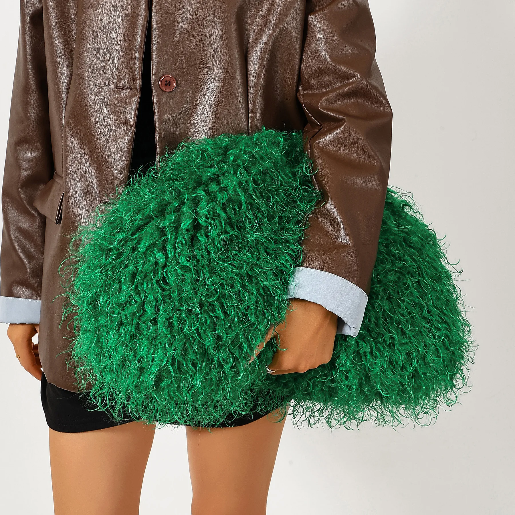 Large Capacity Curly Fluffy Fabric Clutch Bag Oversized Shaggy Textured Handheld Purse Trendy Y2k Shoulder Bag For Women