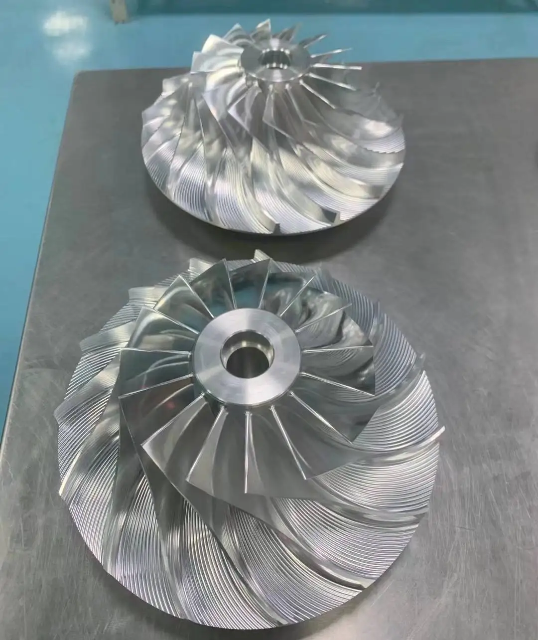 Custom 5 Axis CNC Machining Automotive Spiral Fan Blades Milling Auto Parts CNC Lathe Wheel Hub Precision Aluminum Impeller CNC