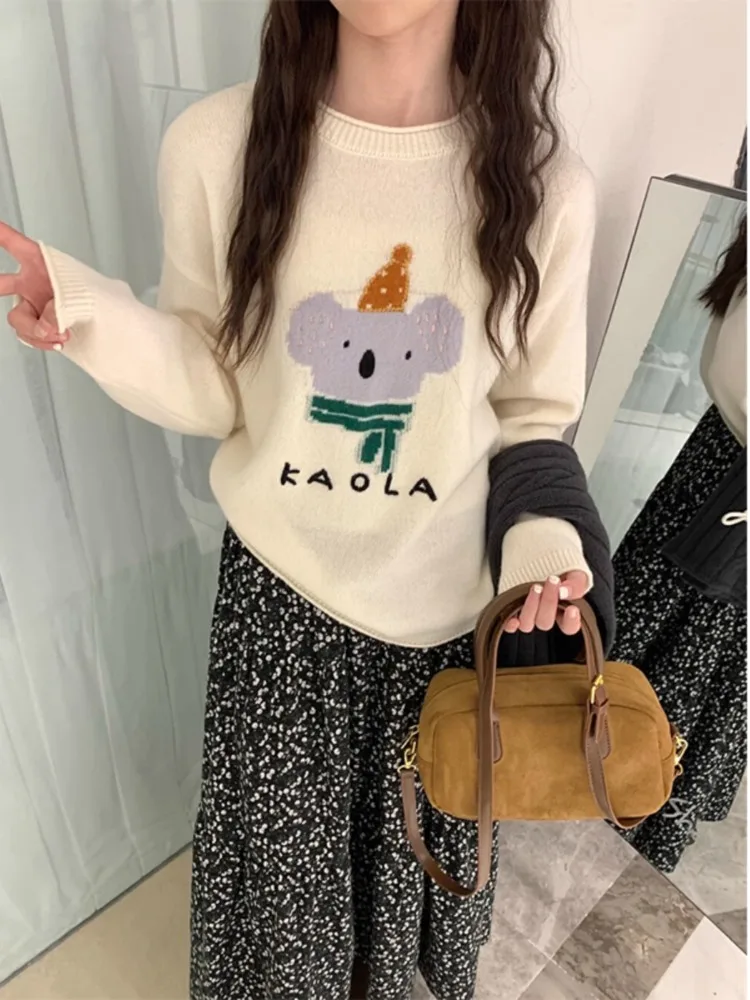 

Женский корейский милый вязаный свитер с изображением коалы, осень-зима, мягкий пушистый пуловер большого размера, повседневная верхняя одежда с мультяшным животным принтом