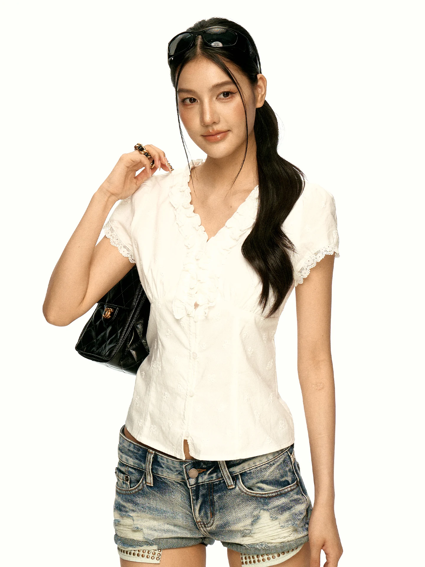 

Aaisup White Ruffle Hem V-Neck Short Sleeve Shirt Women's Sweet Style Slimming Top Cotton Regular Fit Summer Fashion