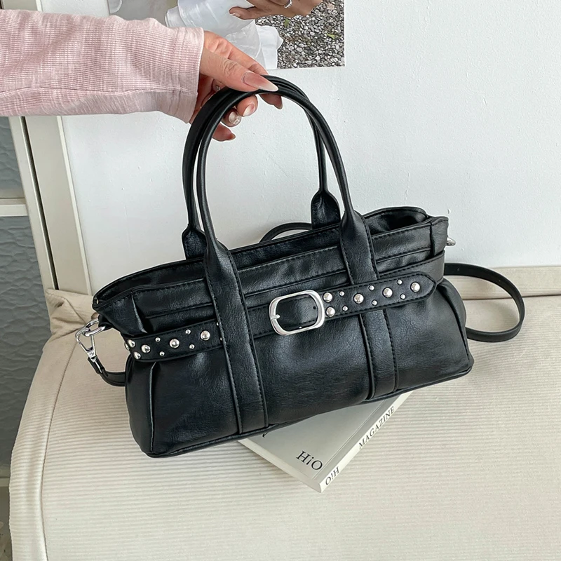 

Punk Style Rivet Belt Design Handbag Solid Pu Leather Handbag Large Capacity Shoulder Crossbody Bag For Women Black Commuting ba