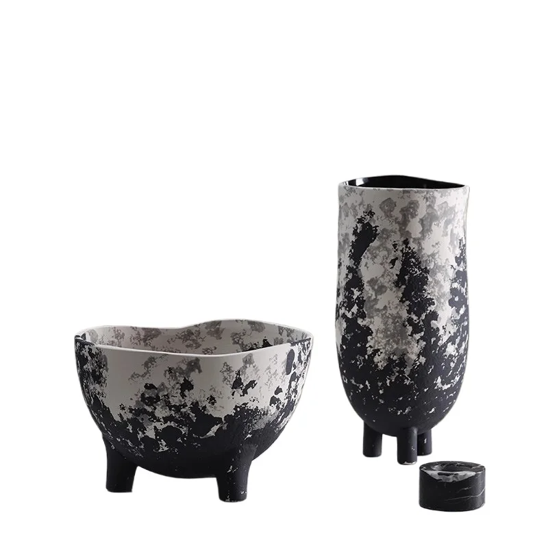 

Light luxury high-end sense wabi-sabi wind ceramic vase ornament retro dried flower creativity, decoration