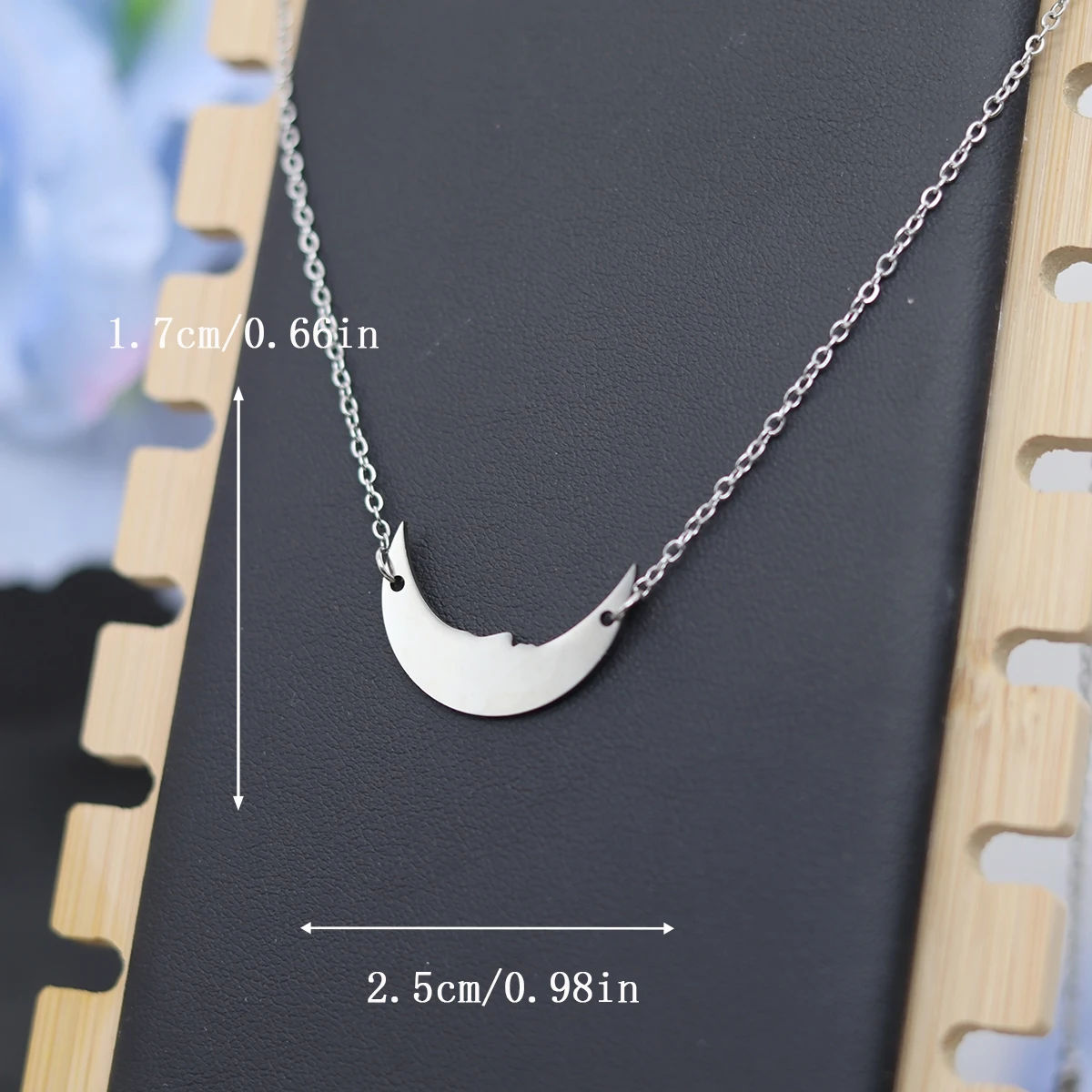 Kinitial Moon Necklace Stainless Steel Choker Fashion Elegant Women Witch Crescent Moon Jewelry Gift Celestial Moonology