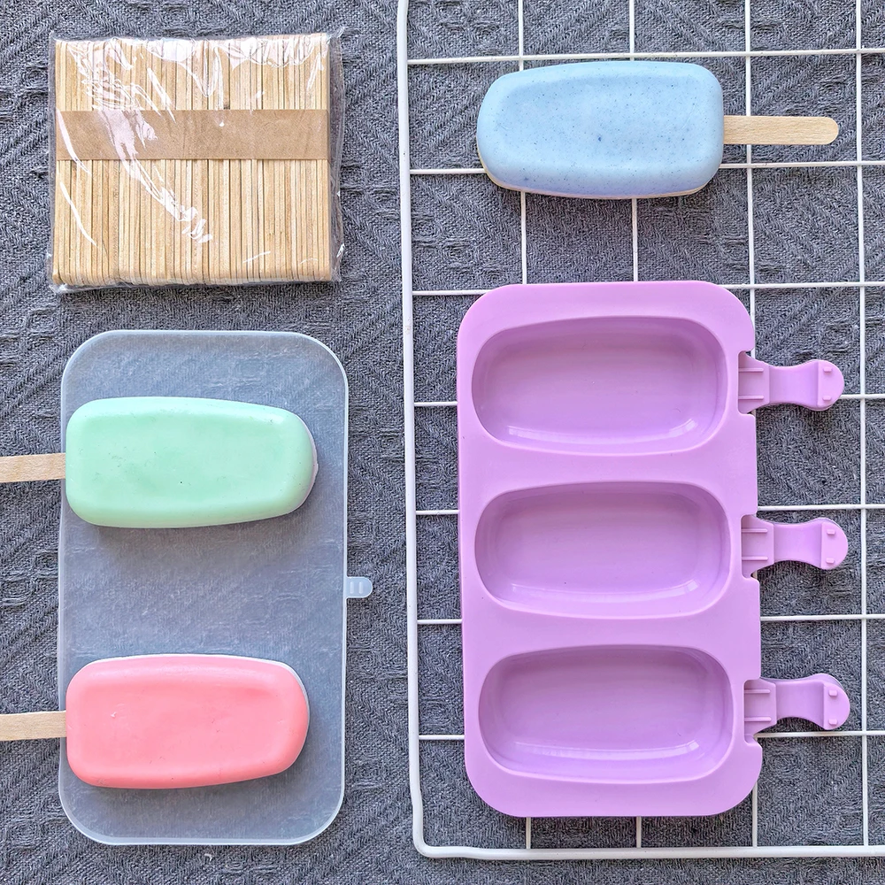 Creativo ovalado de 3 cavidades con tapa y 50 palos de madera juego de helado molde de silicona DIY helado bandeja de helado de verano