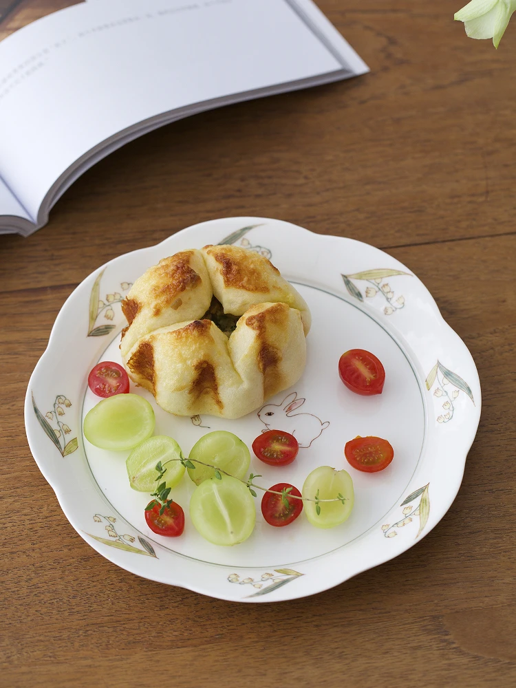 assiette-a-diner-et-a-patisserie-manxu-decor-animalier-et-floral-sous-glacure-peinte-a-la-main-cuite-a-haute-temperature-cerc-diware