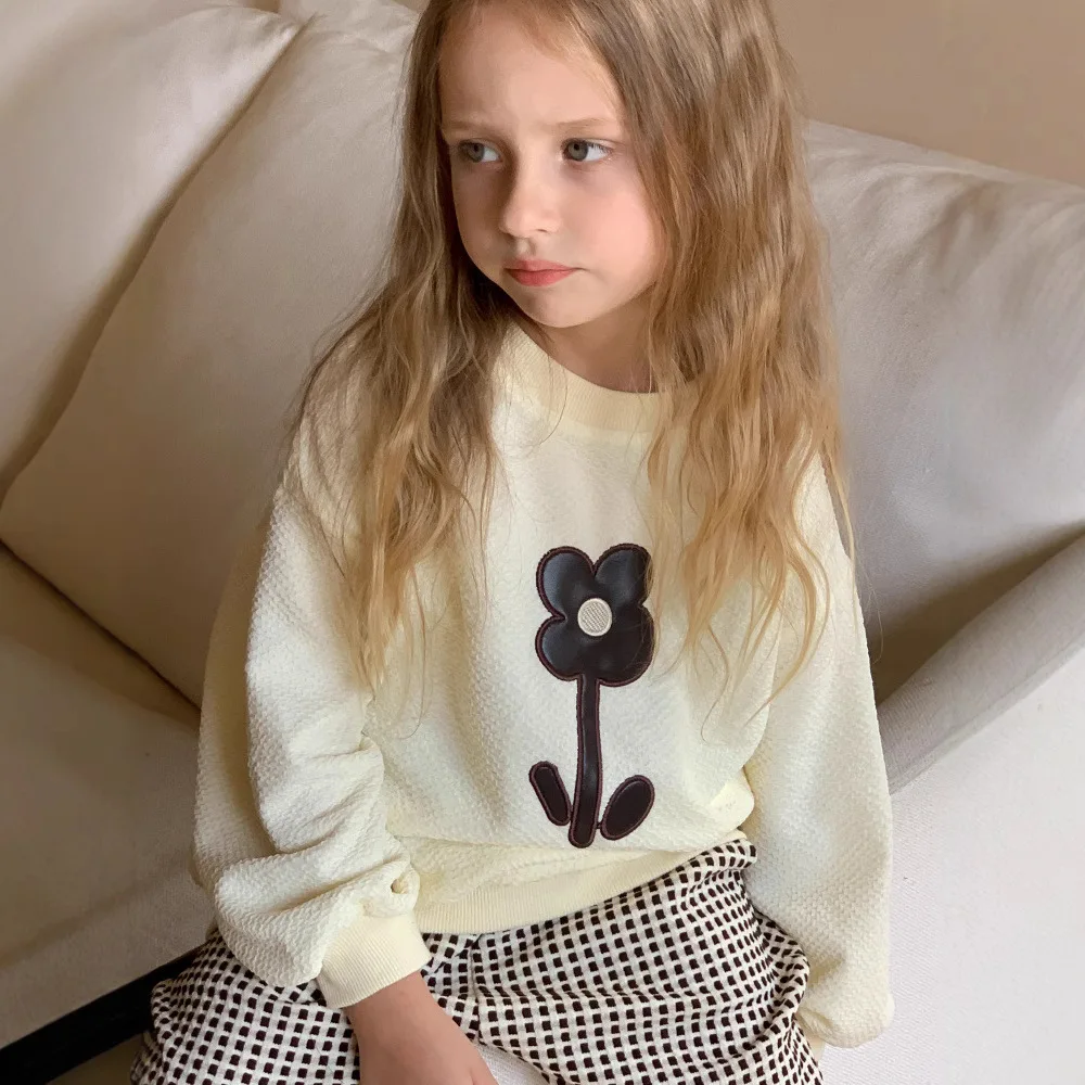 

Autumn Spring 1-8Y Girls Sweatshirt Patchwork Flower Cotton Toddler Baby Girl Pullover Casual Round Collar Kid Girl Knitted Tops