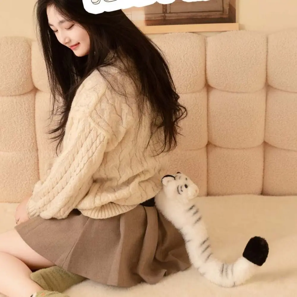 Lovely Tiger Head Tail Tail Design Eye-Catching Design Tiger Tail Costume Accessory 45cm Charming Design Animal Tail Prop