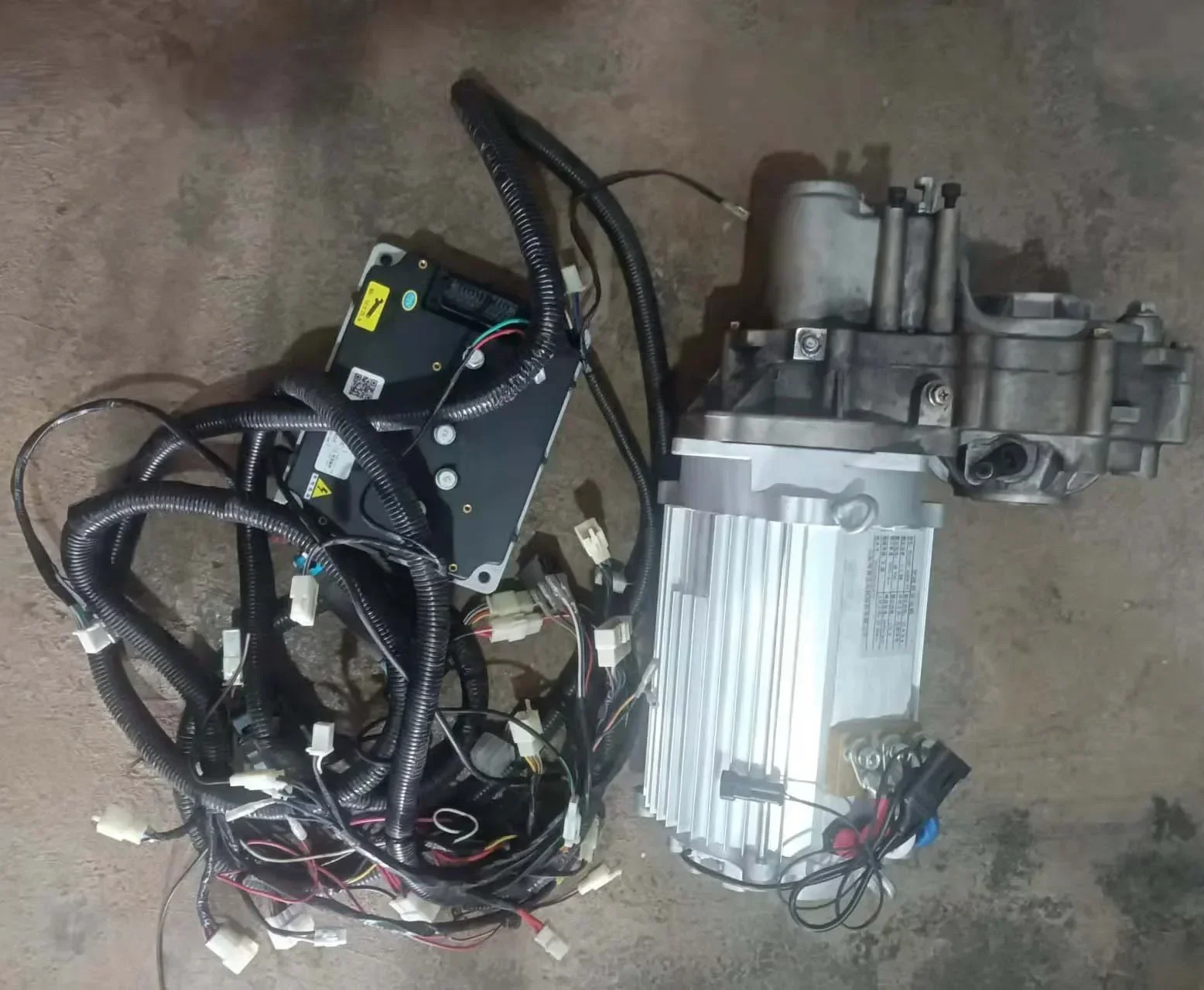 

Hot Sale 48v 7.5kw Electric Vehicle Ac Motor Controller Conversion Kit