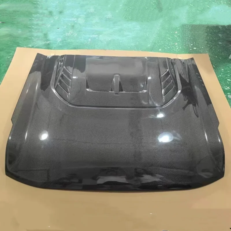 

For Ford Bronco modified carbon fiber engine hood engine cover