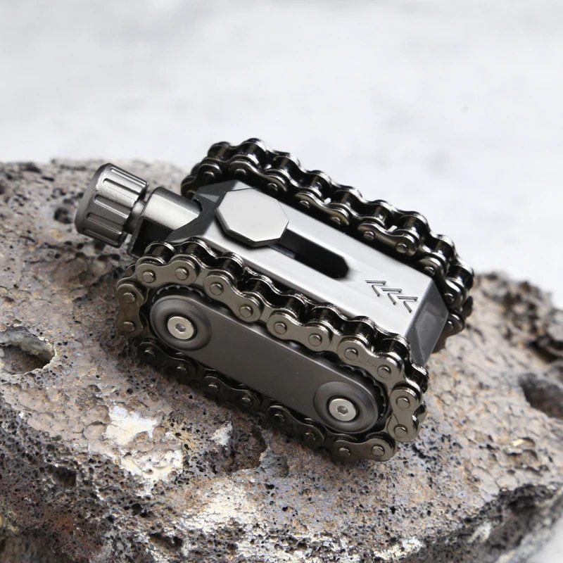 斬新なタンクローラーフィジェットトイ 磁気プッシュEDCフィジェットトイ 大人用メタルストレス解消トイ ADHD不安解消トイ デスクトイギフト