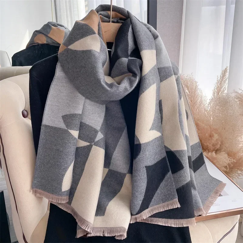 2024 New Autumn Floral Scarf Women Winter Warm Cashmere Scarves Girls Sweet Soft Pashmina Shawl Outdoor Sun Shawls Ladies