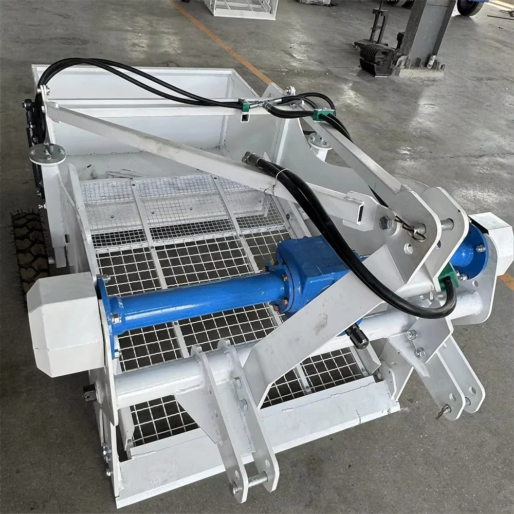 High Efficiency Farm Tractor Mounted Beach Cleaner Machine Mini Sand Beach Cleaning Equipment Agricultural Tractor Attachment view 3