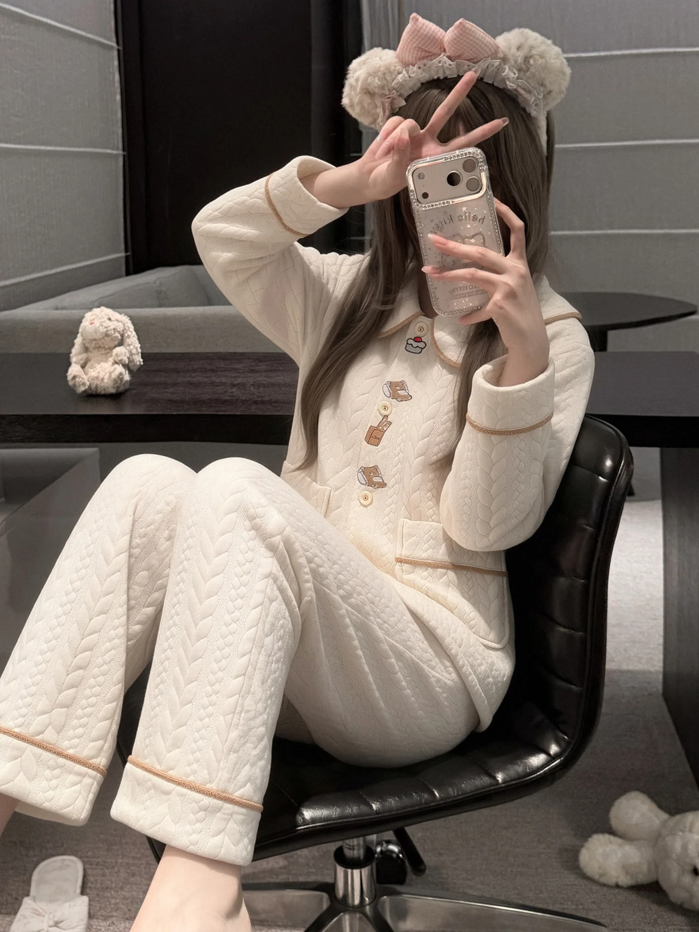 women's-air-cotton-sleepwear-long-sleeve-thickened-home-clothes-set-autumn-winter-warm-cute-cartoon-print-pajamas-set