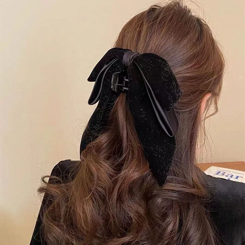 Fashion Temperament Black Velvet Bow Large Hair Clip Woman Delicate Ponytail Clip Autumn Winter Headwear Hair Accessories Gifts