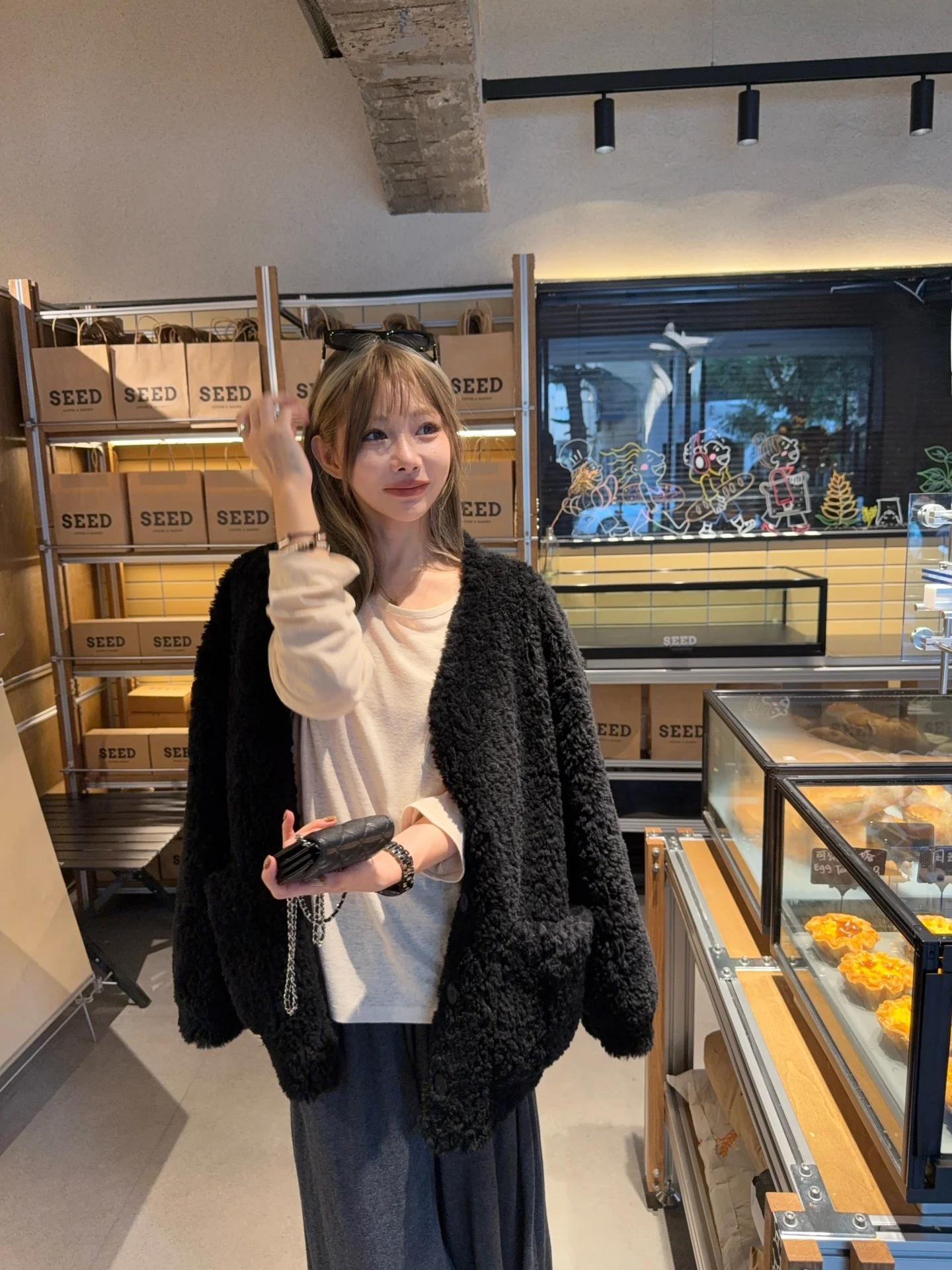 

Пальто из цельной овчины Tannin Ski Bla Lamb Fur Jaet, теплое, с длинными рукавами, для повседневной носки, несъемный дизайн, однотонное.