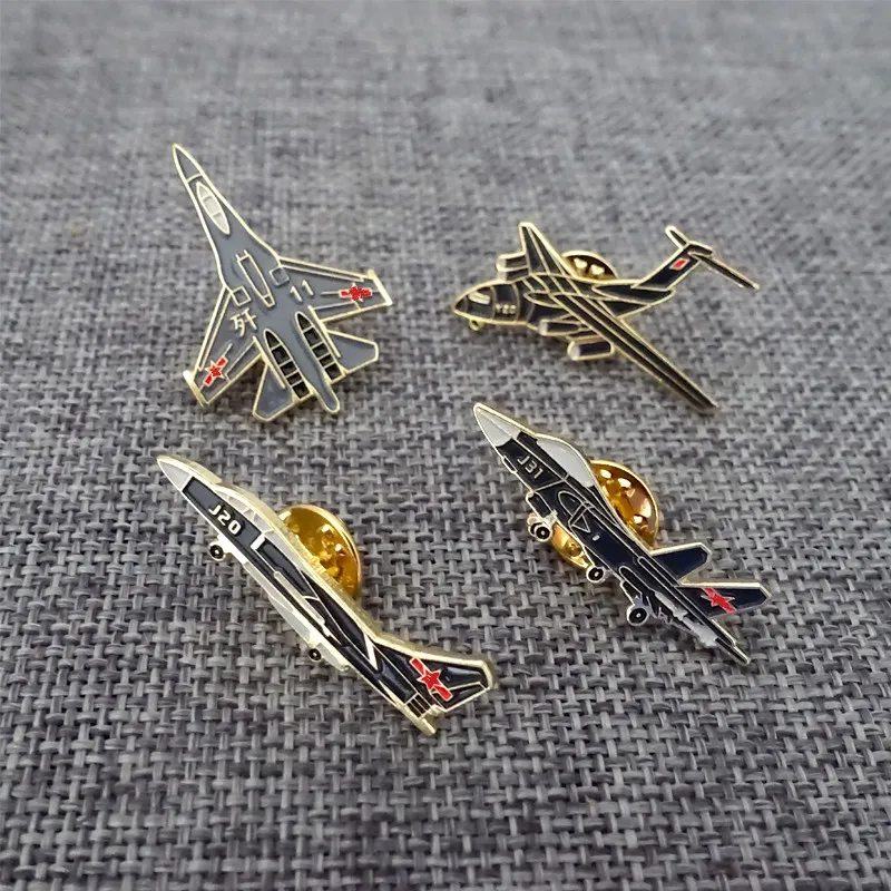 1PC Aviation Aircraft Commemorative Brooch Personalized Metal Badges for Aviation Science Popularization Decoration Craft Gift