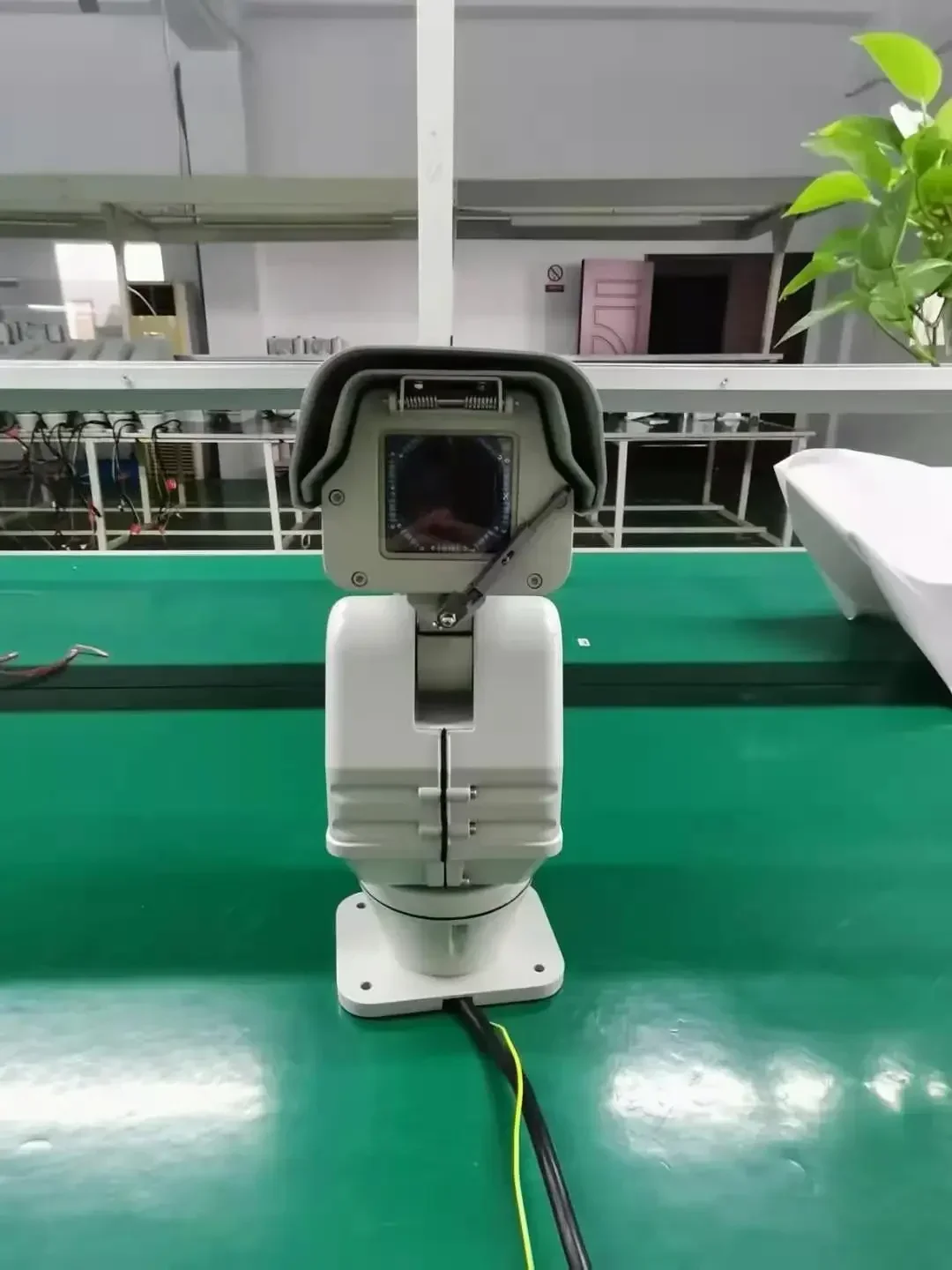 Telecamera digitale di sicurezza WiFi IP 4K 20x PTZ con tracciamento automatico per esterni con stile popolare
