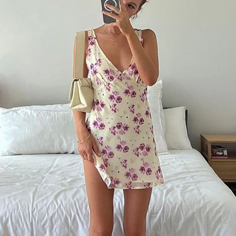 Bohemian Floral Print Mini Dress Vintage Sleeveless V Neck Slim Fit Tie Up Bodycon Chic Women Beach Style Y2K Dresses Streetwear