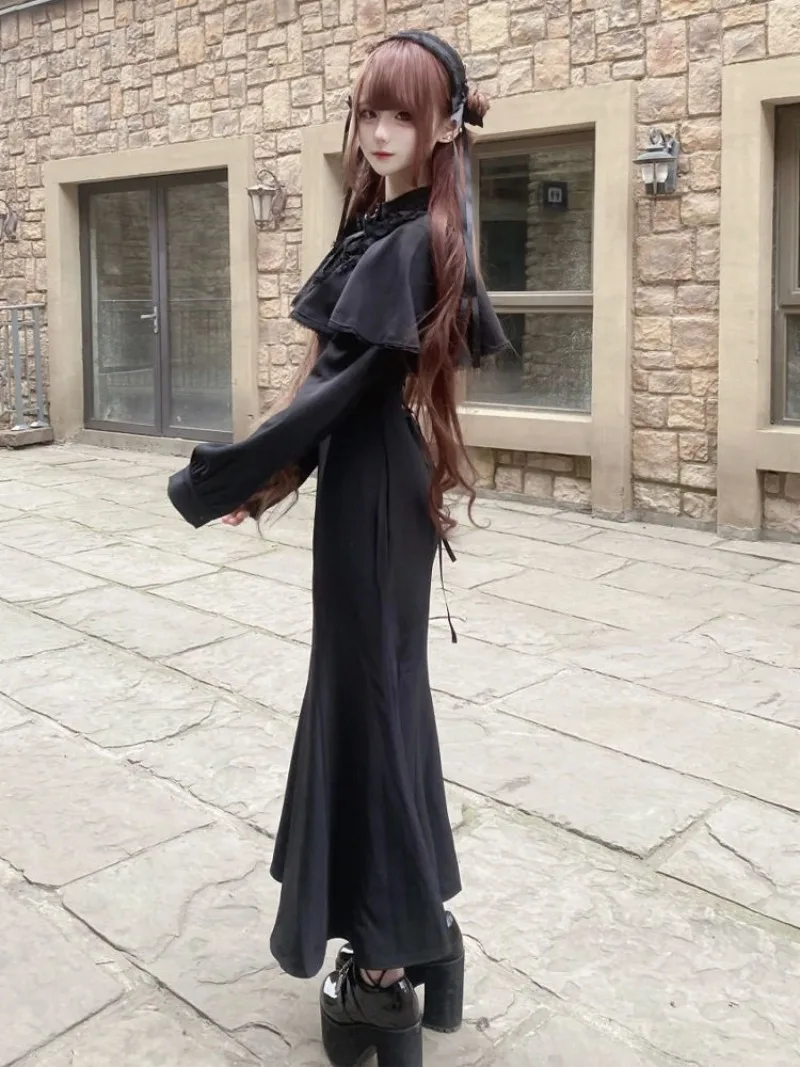 MAGOGO ภาษาฝรั่งเศสคํา Heavy Gothic Lolita สีดําชุดผู้หญิงใหม่ Vintage Elegant Lace แขนยาว Lace - up Slim อารมณ์ชุดยาว
