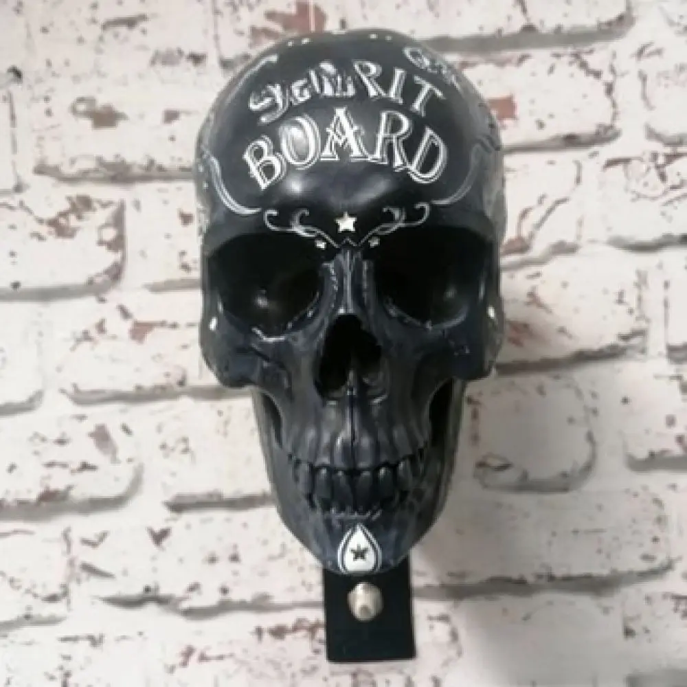 Creative Skull Wall Mount Rack Resin Helmet Holder Sturdy Display Stand For Motorcycle Gear Storage Accessory
