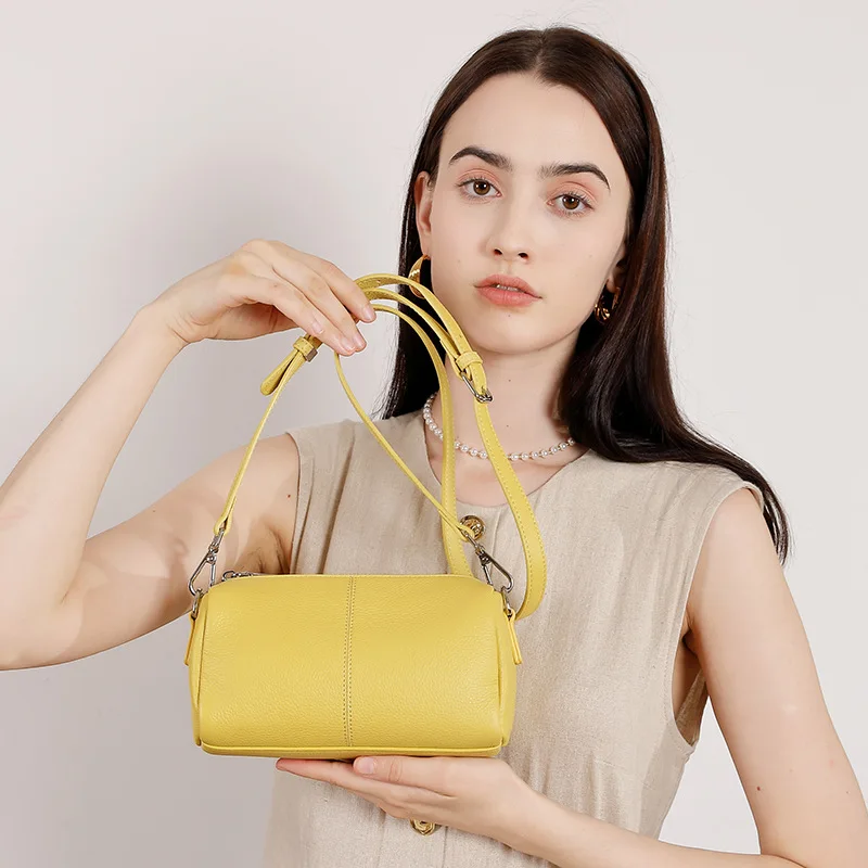

Fashion Cylinder Bag, Head Layer Soft Leather Small Bag, 2025 New High end Pillow Bag Leather Underarm Commuter Shoulder Bag