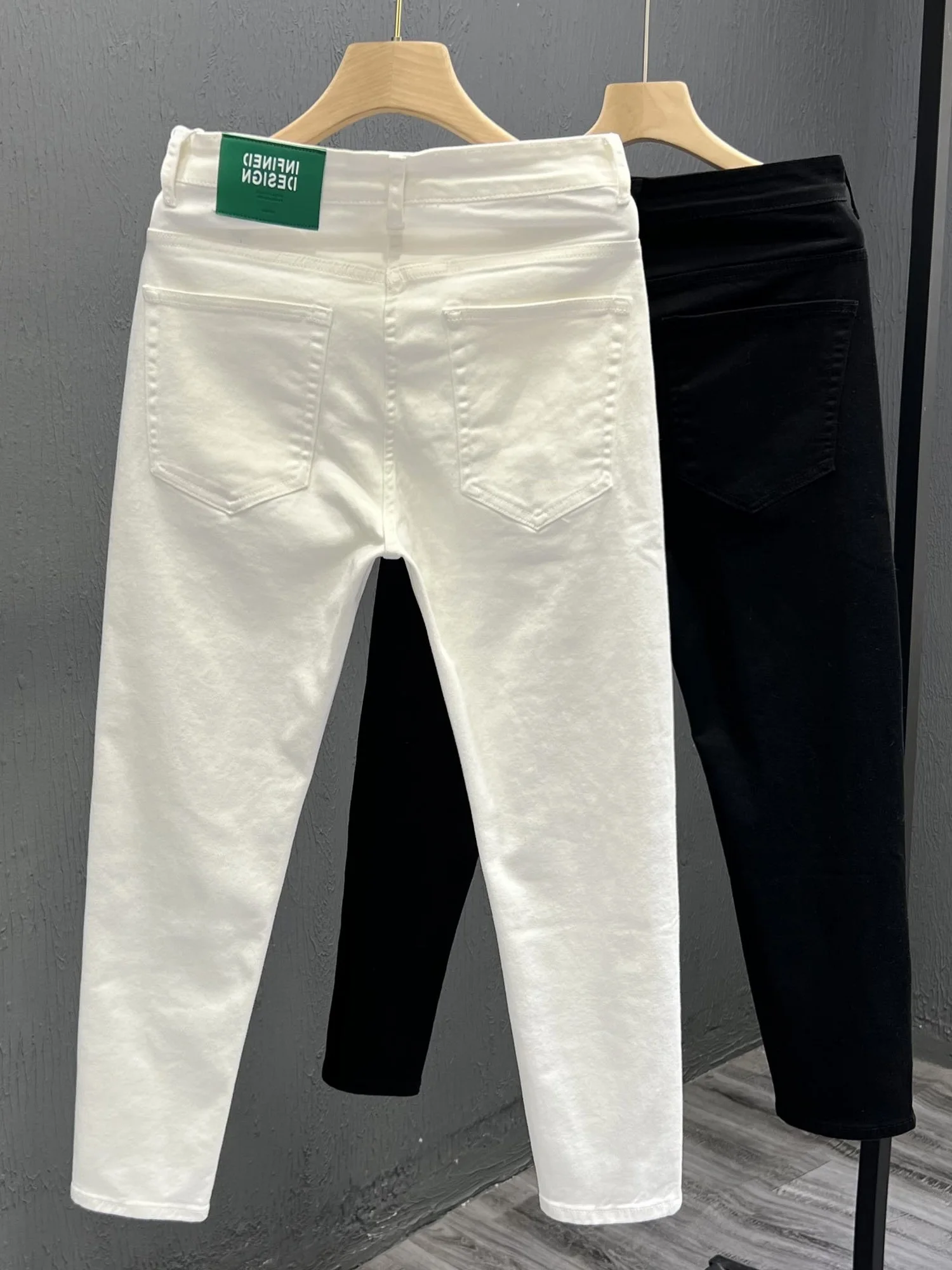 

White Slim Fit Men's Jeans Nine-Piece Summer Thin Casual Denim Straight Leg Elastic Long Pants Youth Fashion Breathable Comfo...