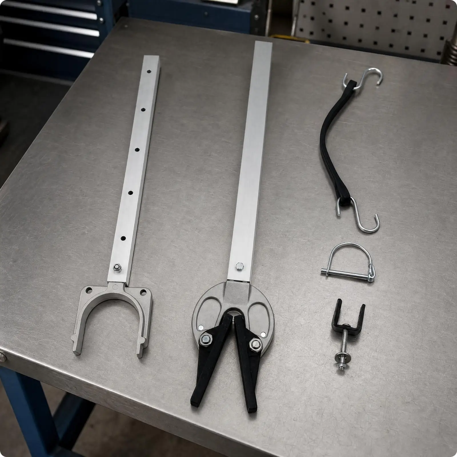 Trailer Mounting Bracket Secure Adjustable Metal Boat Support Bracket Practical for Marinas, Marine Maintenance Work