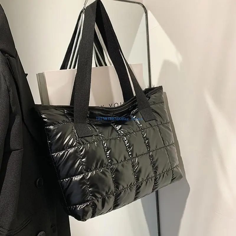 63HC حقيبة كتف نايلون عصرية كبيرة مبطنة حقيبة يد ذات لون سادة #2