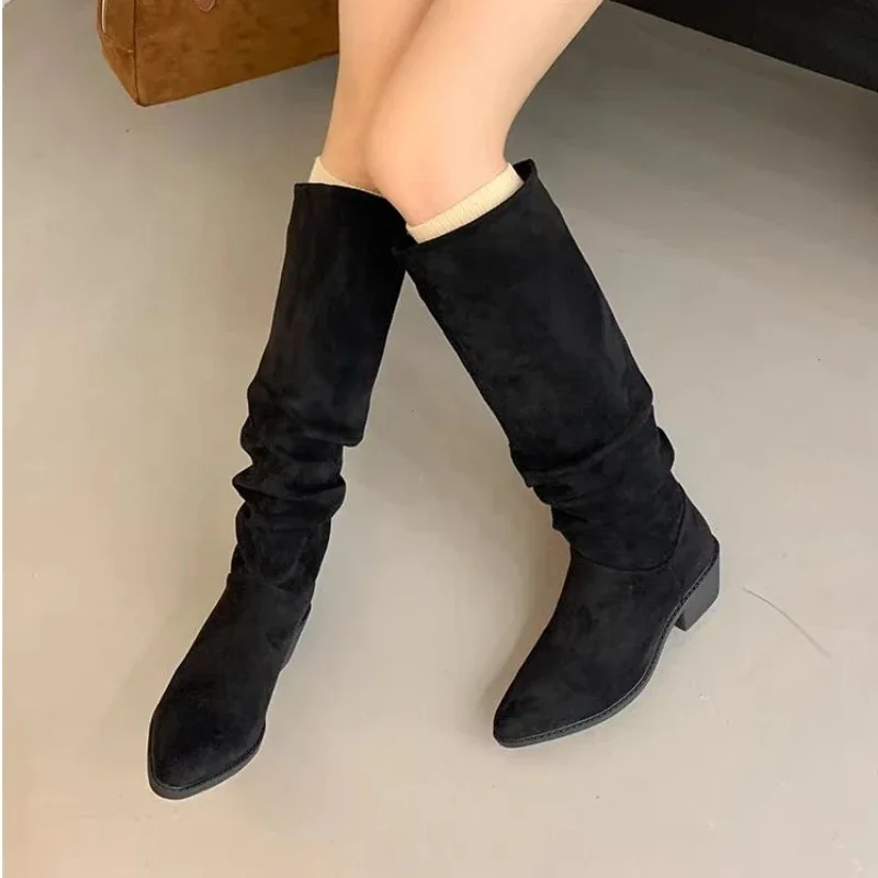 Retro Ruched Leather Ankle Boots for 2025 Winter, Fashionable and Versatile Style Pointed-Toe Platform Women's Boots, Size 35-43 image 5