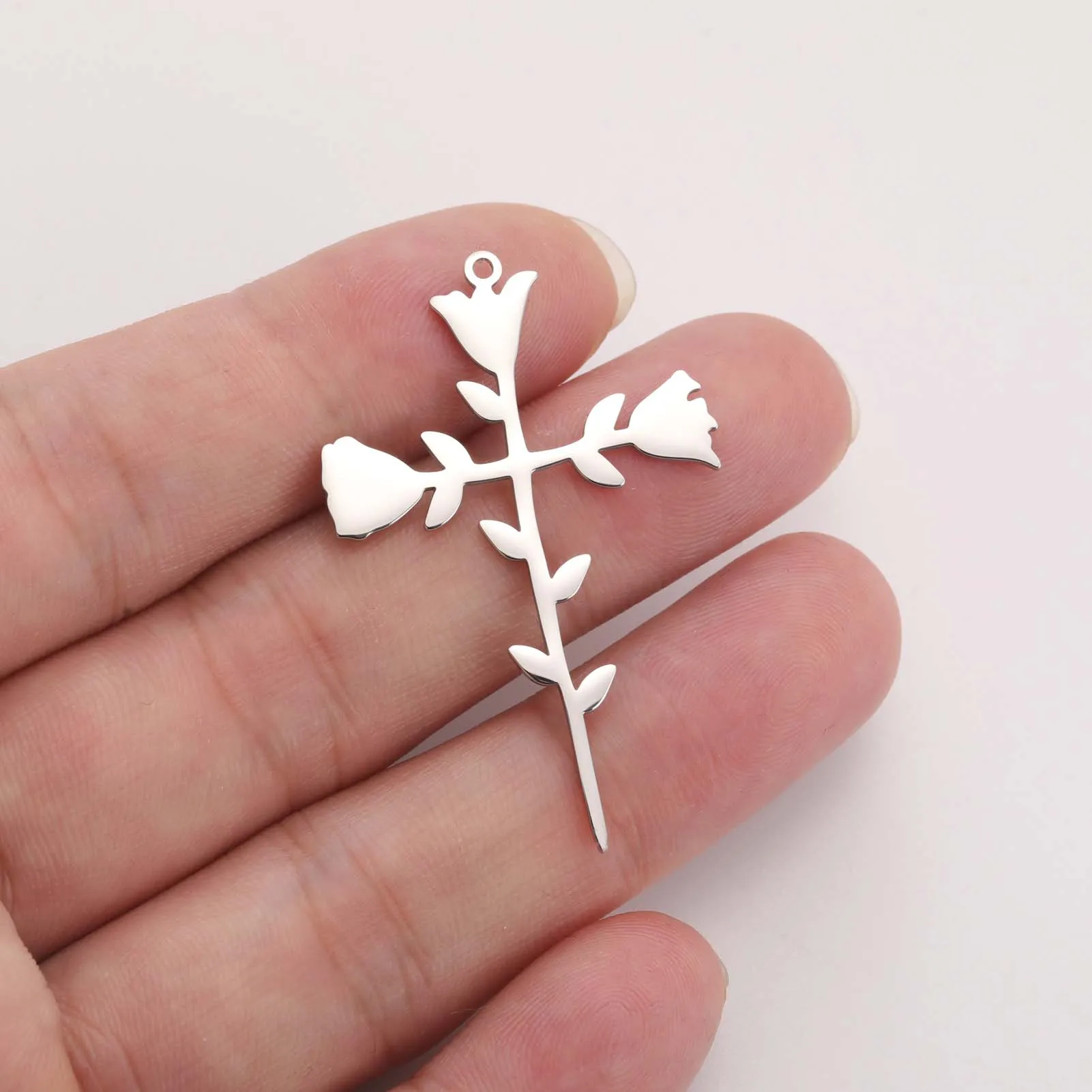 3 teile/los Elegante Edelstahl Rose Kreuz Anhänger Romantische Blume Charms Für Schmuck Machen DIY Halskette Ohrring Zubehör – Detail 9