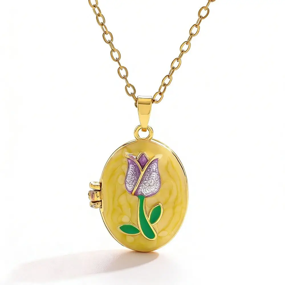Openable Photo Locket Pendant Necklace Opening and Closing Lid Titanium Steel Enamel Necklace Personalized Vintage