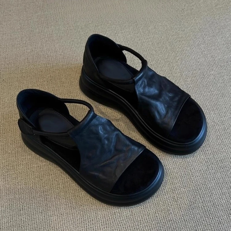 

Leather Version Retro Casual Hollow Thick Heel Sandals Women's Fashion 2026 Summer New All-Match Small Size Roman Shoes