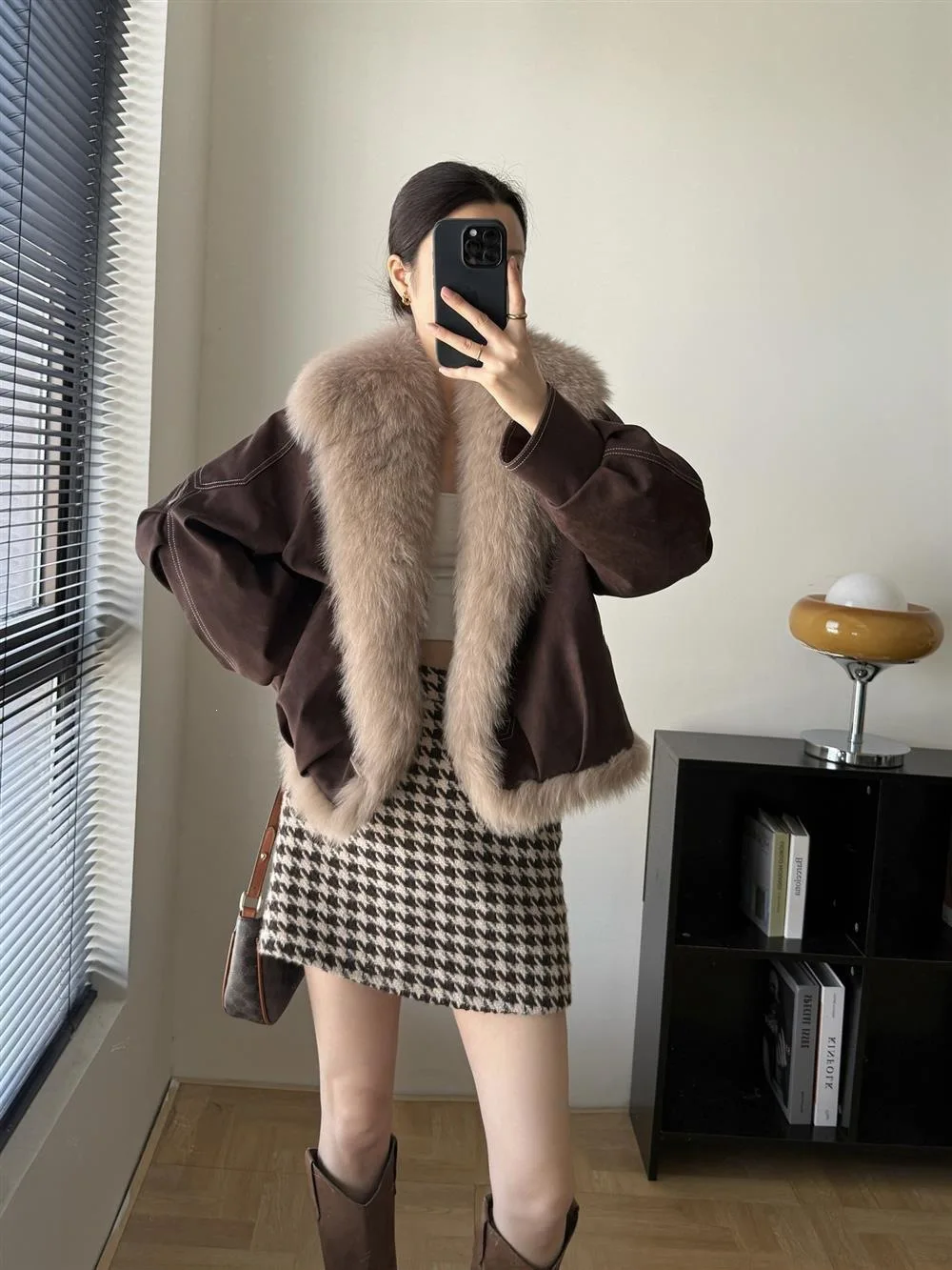 2026 Winter New Solid Color Fur Collar Splicing Versatile Short Jacket Women's Long-sleeved Parker Thickened Down Cotton Jacket