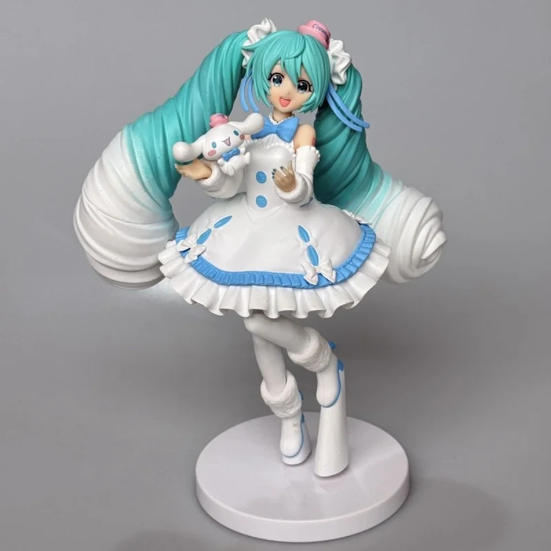 

Оригинальная фигурка Sega Hatsune Miku Cinnamon Dog, аниме-фигурка, заколка для волос, игрушка, коллекционная модель из ПВХ, подарок