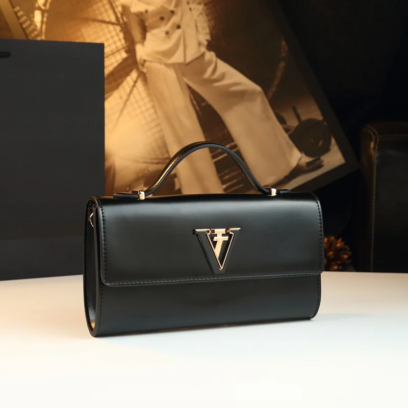 

2025 New Women's Square Bag, Chic Chain Strap Crossbody Purse, Soft Faux Leather Top Handle Sling Bag for Daily Use & Dating​