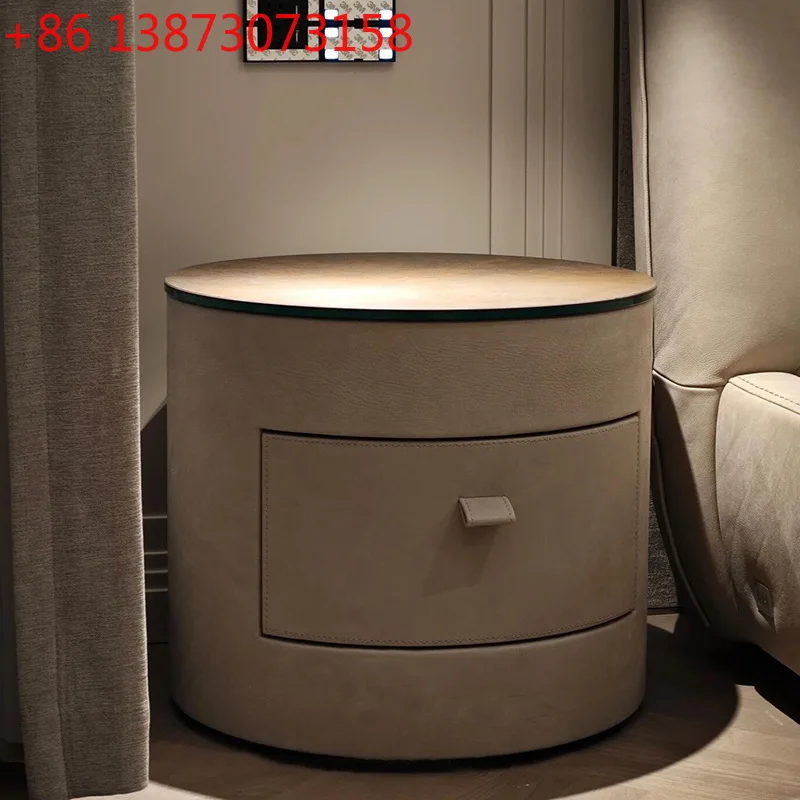 

Gamma Italy Light Luxury Frosted Leather Oval Bedside Table Model Room Villa Hotel Minimalist Bedside Table