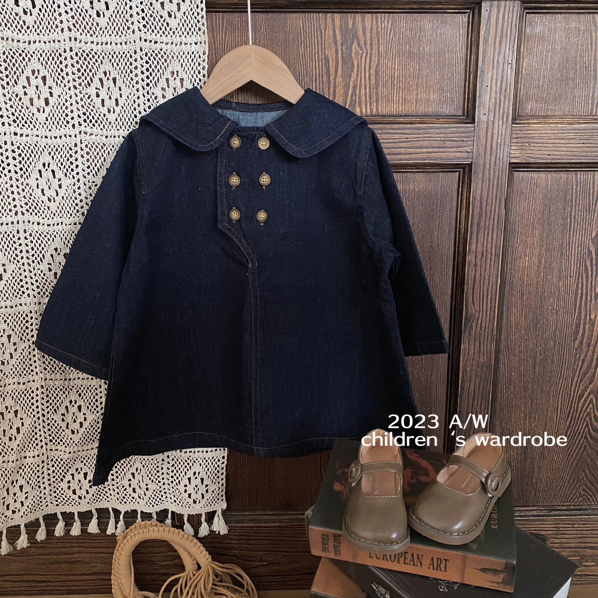 

Korean Children's Wear 2023 Autumn New Girls' Academy Style Navy Collar Loose Double breasted Denim Dress