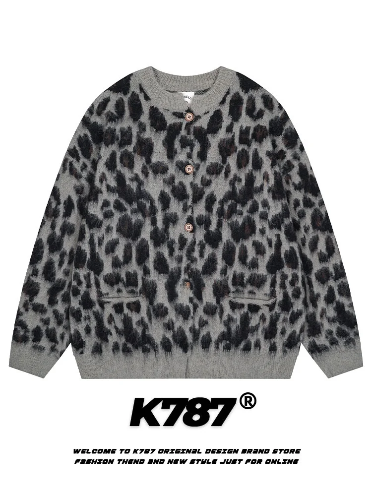 

K787 American Retro Leopard Print Design Lazy Sle Knitted Sweater Men Women Winter Camere Couple Sweater Coat
