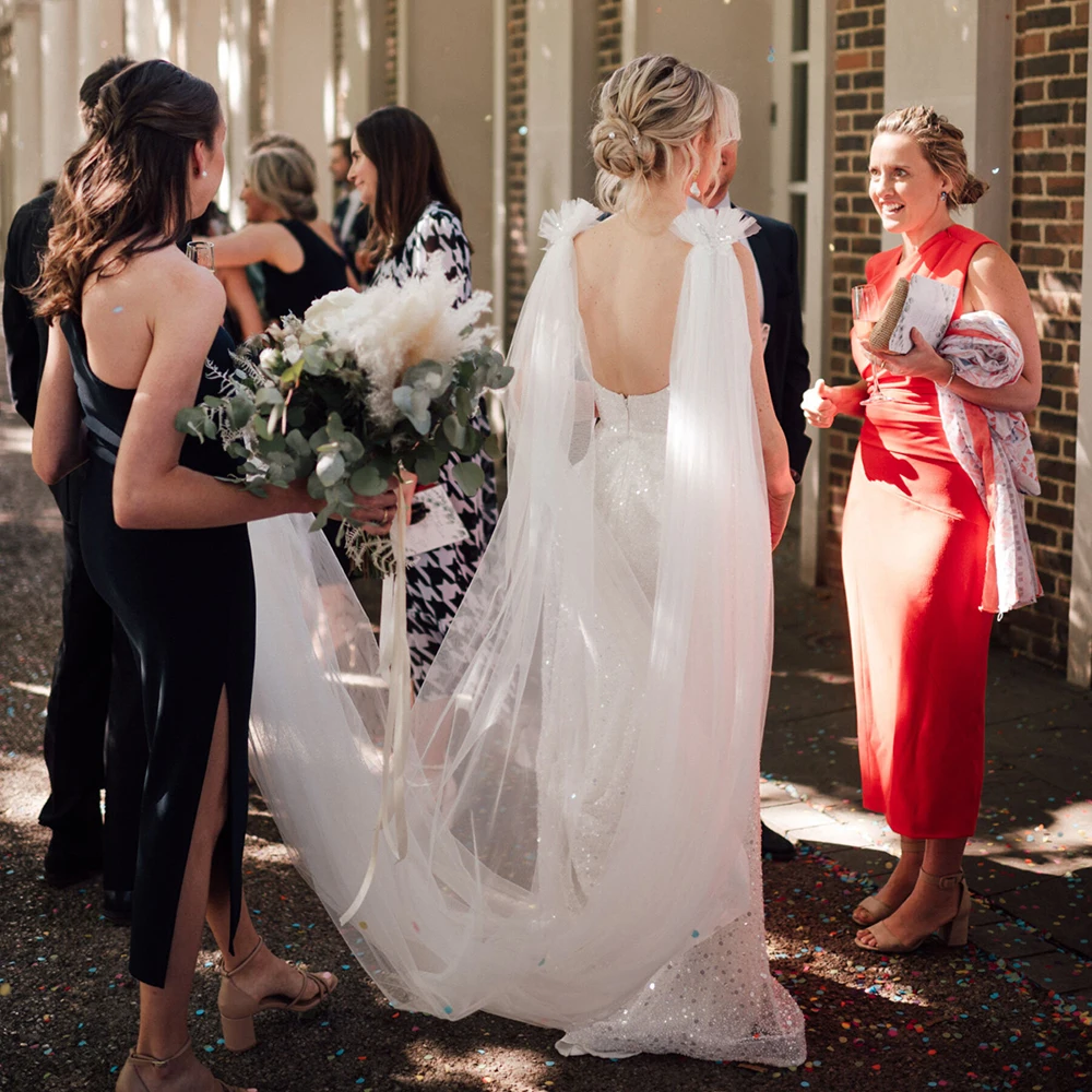 Vestido de novia de sirena con lentejuelas brillantes, traje de novia con lazo desmontable, con alas de tul, adornado con cuentas