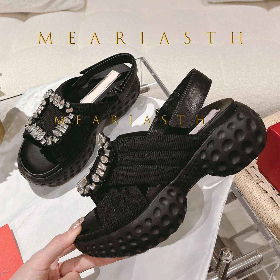 أحذية النساء Size35-41 الصنادل الكريستال سوبر عالية الكعب المفتوحة تو منصة مسطحة مضخات مطوي أحذية مصممين Zapatillas De Mujer