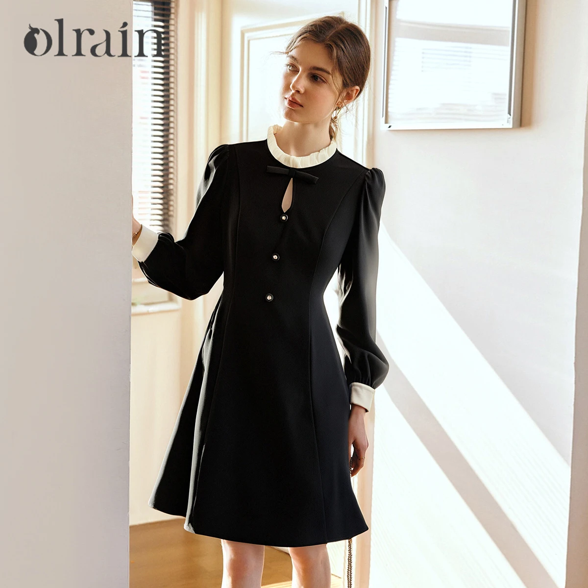 

OLrain Women's Contrast Trim O-Neck Collar Black Dress Autumn 2025 New French Elegant Casual Puff Sleeve Dress O57QL000505
