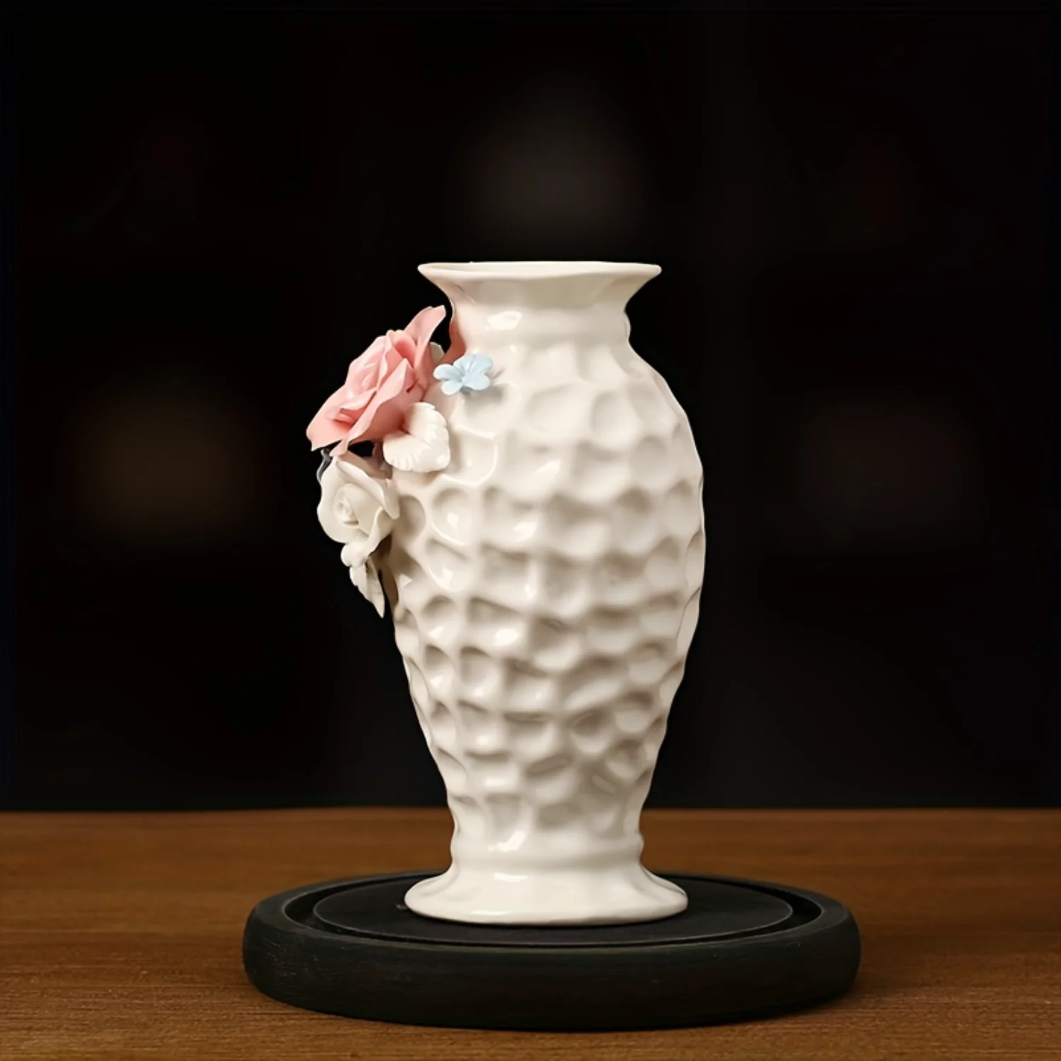 

Handcrafted Ceramic Art Vase with Artificial Flowers - Elegant Desktop Decoration, Faux Floral Ornament, Fake Flowers Arrangemen