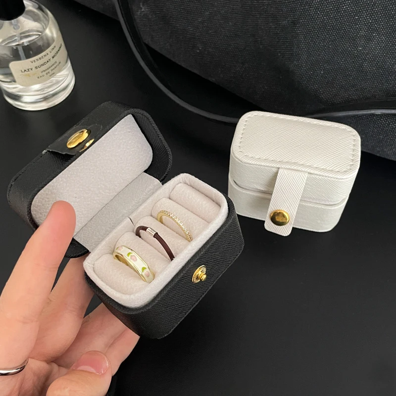 Mini Small Carrying Black and White Tofu Block Jewelry Box Portable Compact Ring Simple Daily Jewelry Box