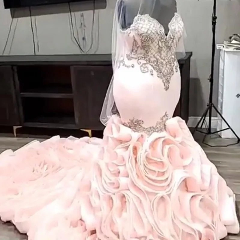 

Blush Pink Mermaid Sweetheart Beads Appliques Plus Size Wedding Luxury Dress For Bridal