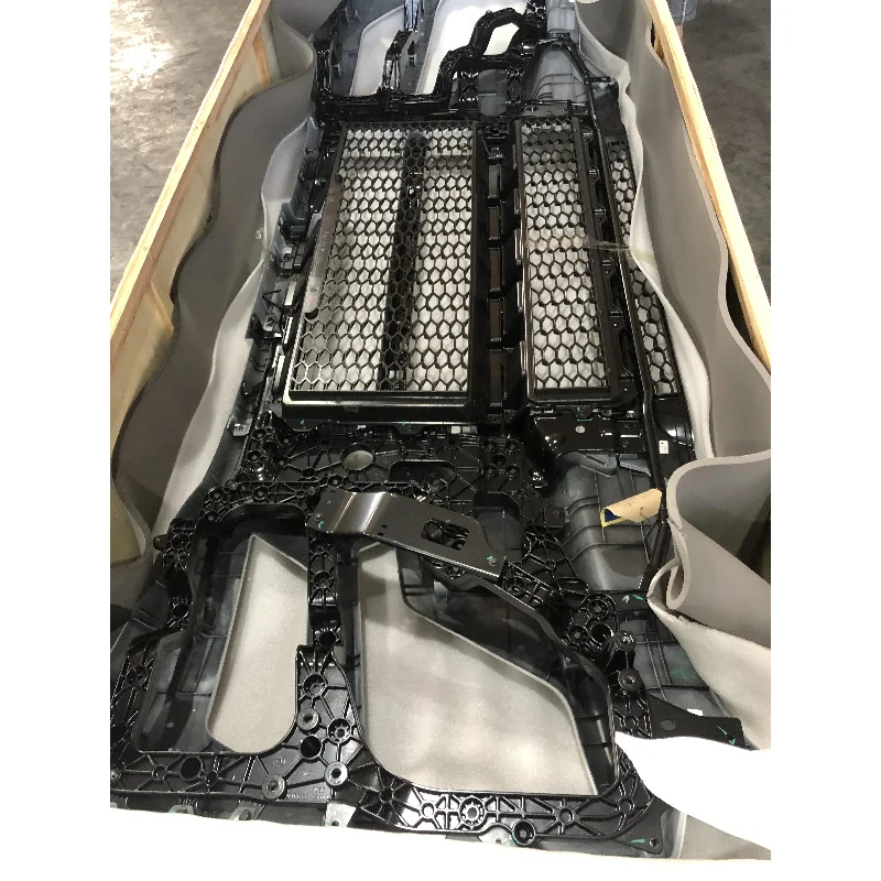 Front Bumper Assembly With Bracket 8406610-C6204 Non Metal Material
