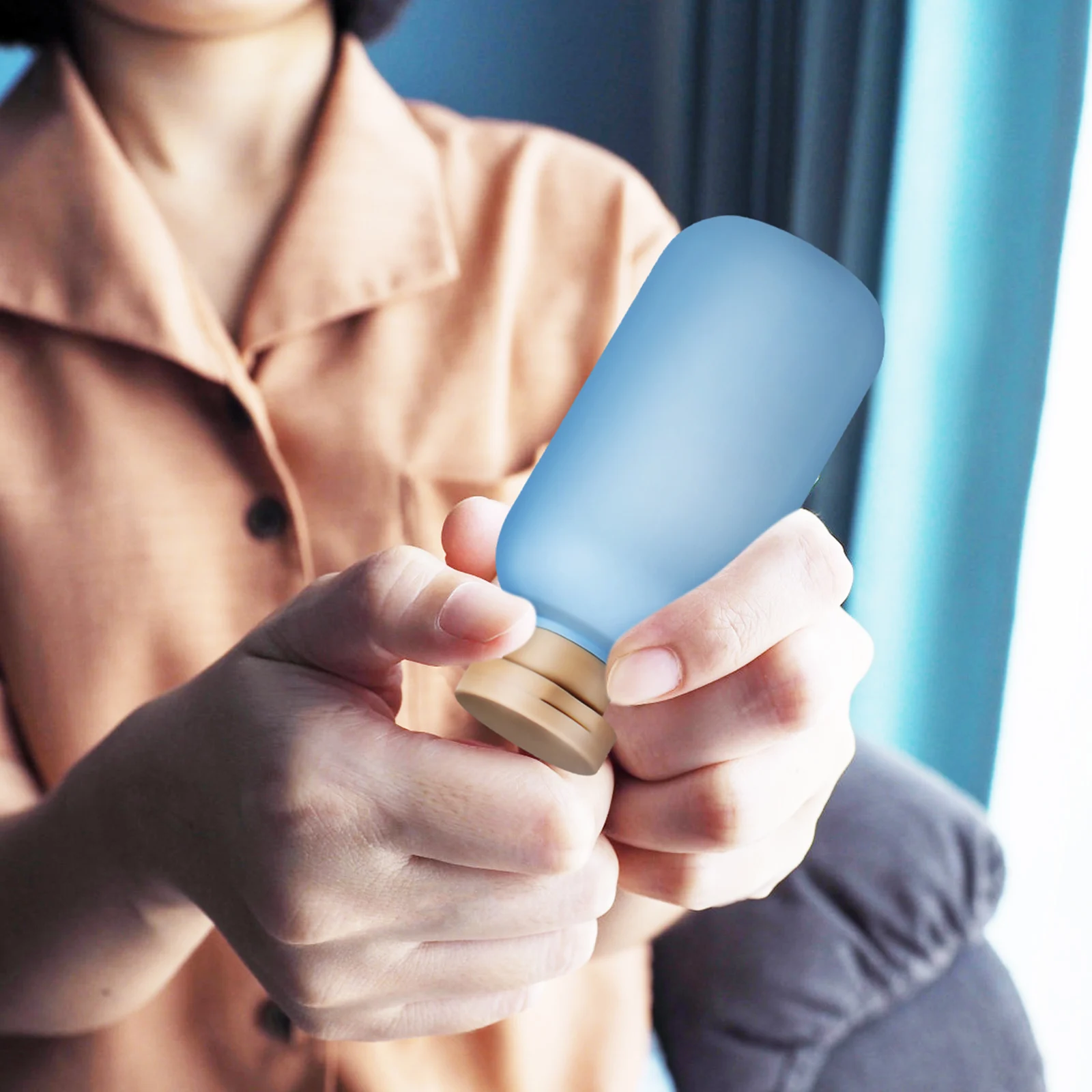 

2 Pcs 200ml Travel Shampoo Bottles Empty Plastic Containers for Toiletries Refillable Wide Cover Sealed Leak Proof Blue