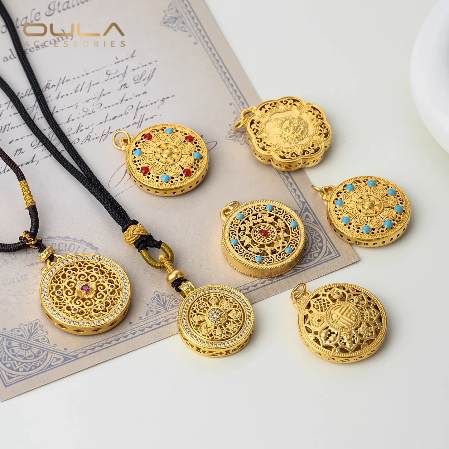 Ancient-style Sand Gold Ruyi Auspicious Cloud Five Blessings Complete Eight Treasures Gold Buddha Compass Chinese Style Pendant