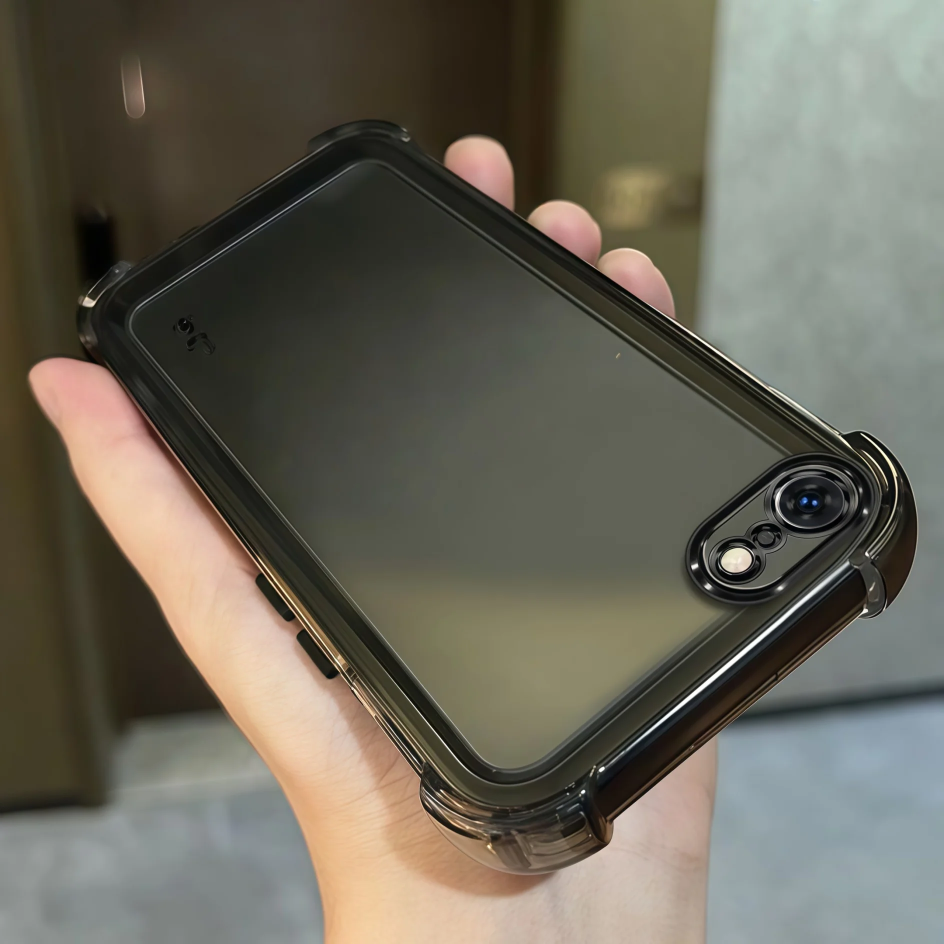 Transparentes Schwarz ohne Vergilbung, stoßfeste TPU-Handyhülle für iPhone SE2022/SE2020/7/8/7+/8+/6/6+ – Detail 4