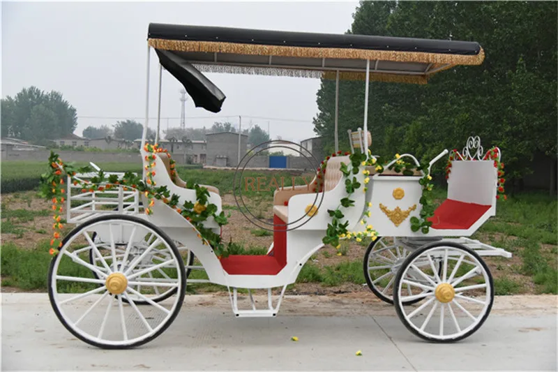 Royal Horse Carriage  Modern Horse Carriage Outdoor Christmas Decoration Sightseeing Pedal Horse Cart Horse Cart Park Passenger